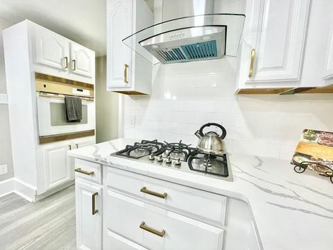 42 Forest St, Chicopee, MA 01013 photo 4