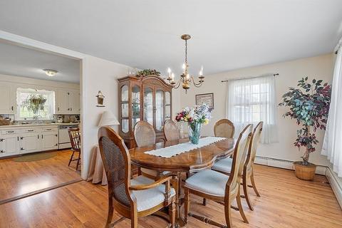 37 Goodwin Rd, Hampton Falls, NH 03844 photo 15