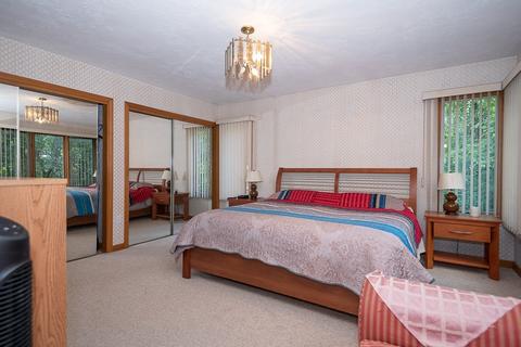 3 Spring Valley Rd, Worcester, MA 01609 photo 21