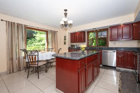 3 Spring Valley Rd, Worcester, MA 01609 photo 12