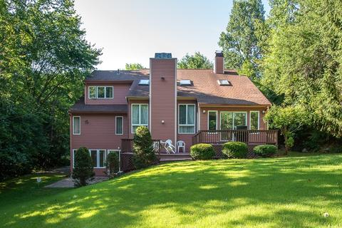 3 Spring Valley Rd, Worcester, MA 01609 photo 5