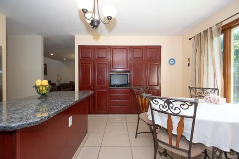 3 Spring Valley Rd, Worcester, MA 01609 photo 9