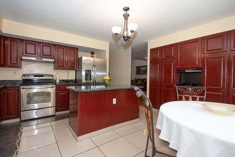3 Spring Valley Rd, Worcester, MA 01609 photo 8