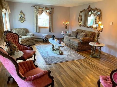 62 Grapevine Rd, Gloucester, MA 01930 photo 4