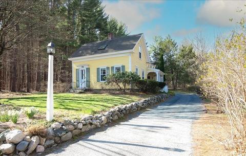 115 S Pleasant St, Hingham, MA 02043 photo 1
