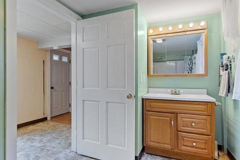 158 Walnut St, Athol, MA 01331 photo 17