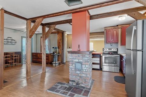 158 Walnut St, Athol, MA 01331 photo 4