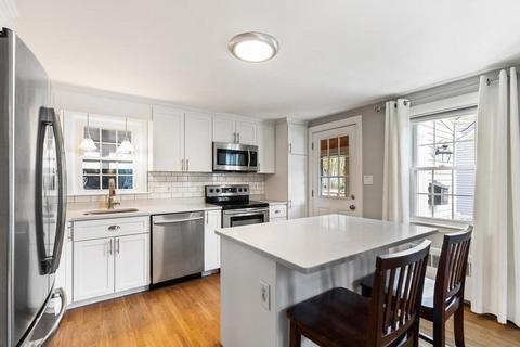 16 Forest St, Saugus, MA 01906 photo 15