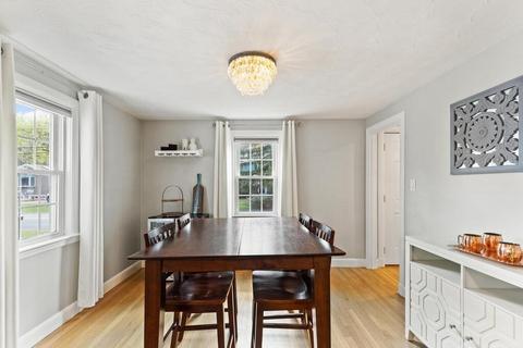 16 Forest St, Saugus, MA 01906 photo 13