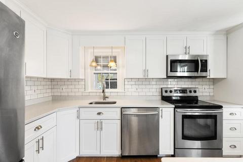 16 Forest St, Saugus, MA 01906 photo 16