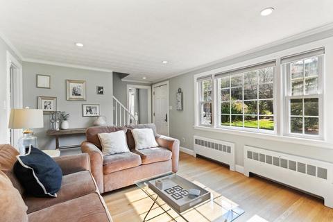 16 Forest St, Saugus, MA 01906 photo 7