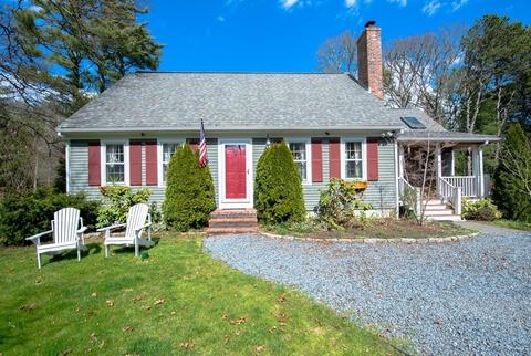 787 County Rd, Bourne, MA 02559 photo 1