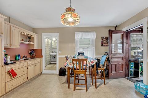 63 Harvard St, Gardner, MA 01440 photo 6