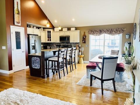 169 Whitefield St, Fall River, MA 02721 photo 3