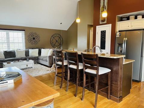 169 Whitefield St, Fall River, MA 02721 photo 4