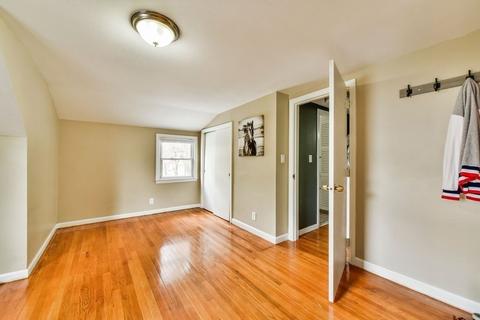 45 Pidgeon Dr, Springfield, MA 01119 photo 10