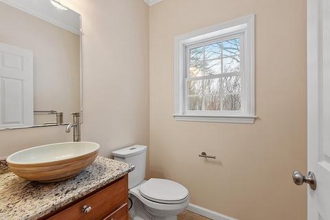 28 Forest Rd, Acton, MA 01720 photo 10