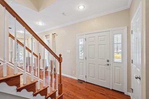 28 Forest Rd, Acton, MA 01720 photo 5