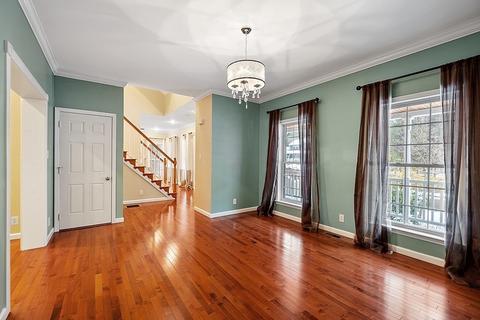 28 Forest Rd, Acton, MA 01720 photo 6