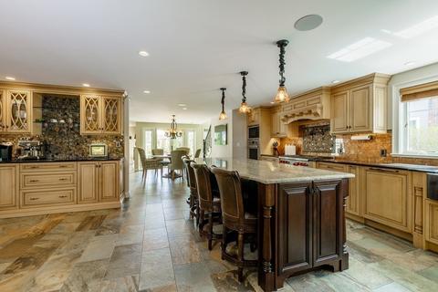 129 Everett St, Concord, MA 01742 photo 8