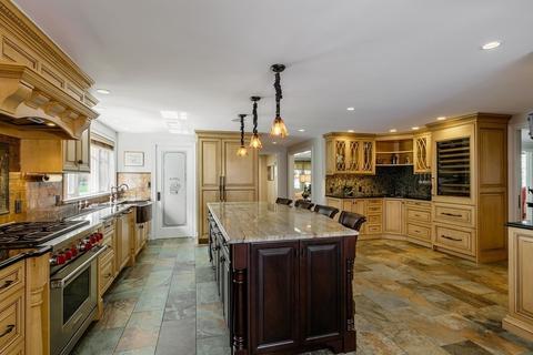 129 Everett St, Concord, MA 01742 photo 9