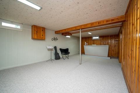 73 Mathieu Dr, Chicopee, MA 01020 photo 32