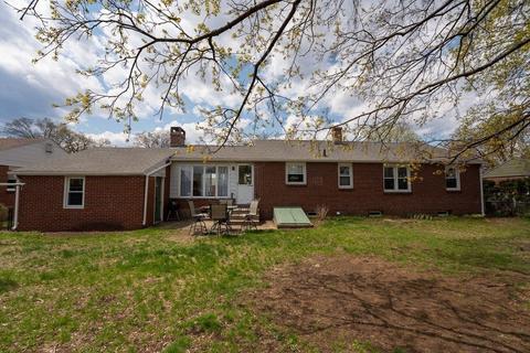 73 Mathieu Dr, Chicopee, MA 01020 photo 3