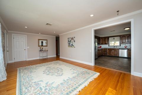 73 Mathieu Dr, Chicopee, MA 01020 photo 15