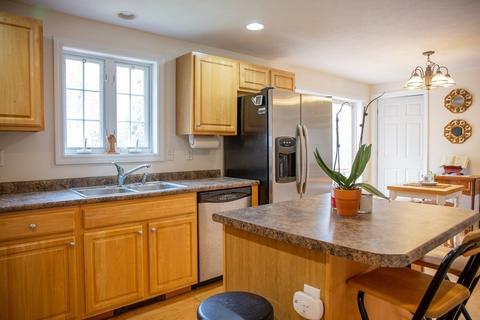 163 North St, Erving, MA 01344 photo 9