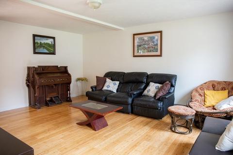 163 North St, Erving, MA 01344 photo 3