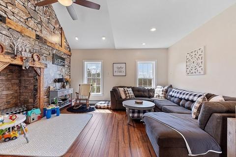 20 E Rindge Rd, Ashburnham, MA 01430 photo 11