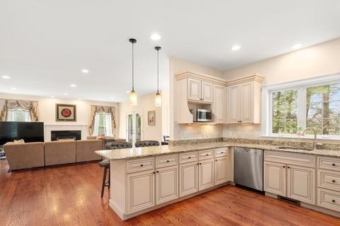 11 Shadow Ln, Wellesley, MA 02482 photo 13