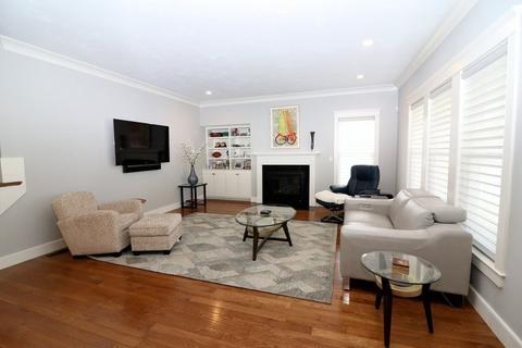 47 Emerald Way, Walpole, MA 02081 photo 4