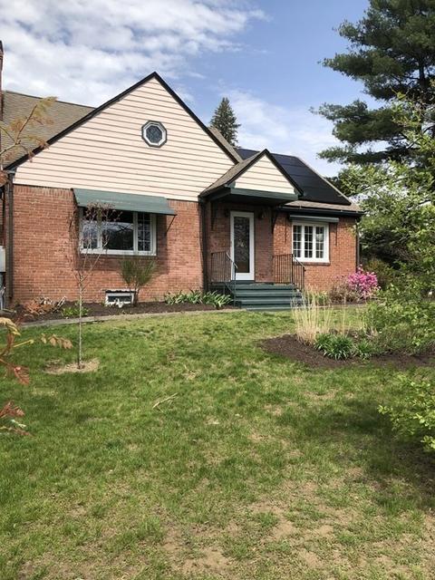 1296 Sumner Ave, Springfield, MA 01118 photo 2