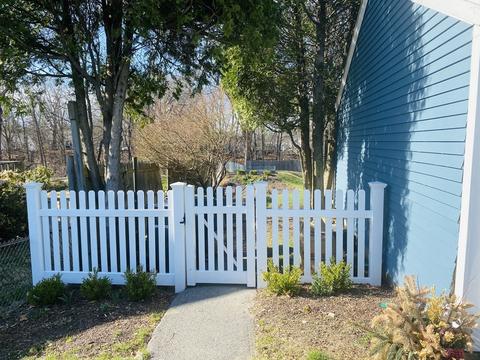 379 Cedar St, Dedham, MA 02026 photo 4