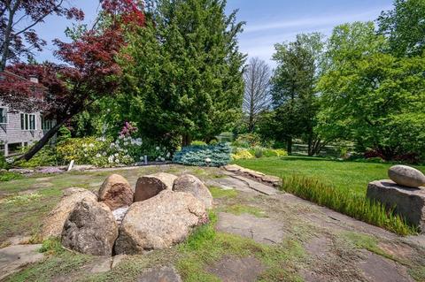 387 East St, Hingham, MA 02043 photo 4