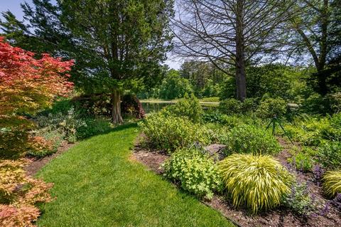 387 East St, Hingham, MA 02043 photo 8
