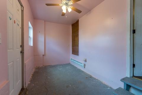 653 Carew St, Springfield, MA 01104 photo 20