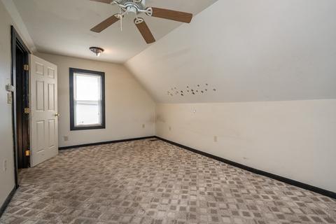 653 Carew St, Springfield, MA 01104 photo 16