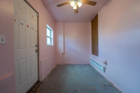 653 Carew St, Springfield, MA 01104 photo 21
