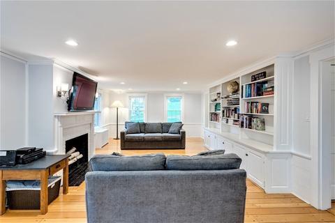 23 Beechmont St, Worcester, MA 01609 photo 5