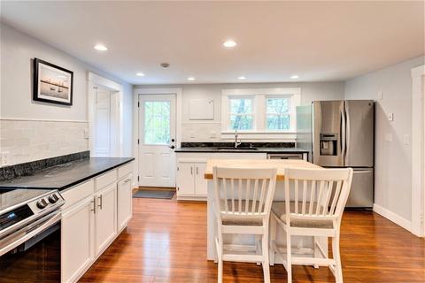 23 Beechmont St, Worcester, MA 01609 photo 7