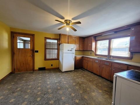 277 Fredette St, Athol, MA 01331 photo 4