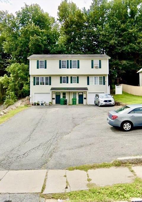 264 E Main St, Chicopee, MA 01020 photo 4