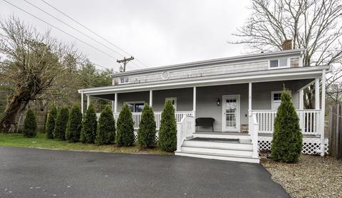 223 Marion Rd, Wareham, MA 02571 photo 2