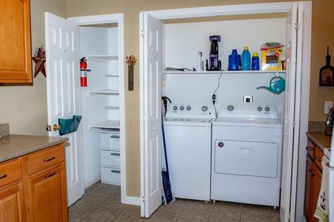 1 Concord Ct #B, Webster, MA 01570 photo 11