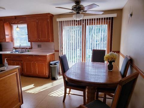 126 Bulat Dr, Springfield, MA 01129 photo 7