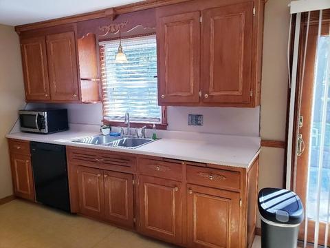 126 Bulat Dr, Springfield, MA 01129 photo 5