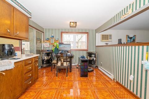 10 Hugo Ter, Webster, MA 01570 photo 9