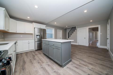 4666 N Main St, Fall River, MA 02720 photo 17